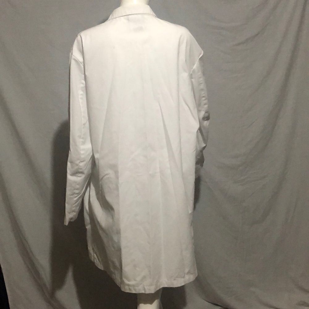 Landau Lab Coat - Picture 5 of 7